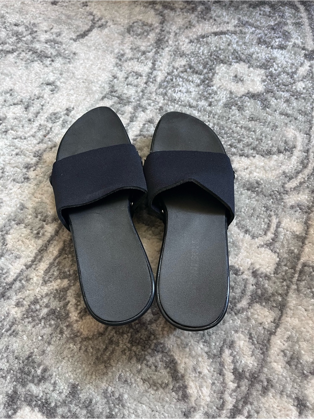 Black Sandals for Women - Minimal Slip-On - Picture 4 of 9